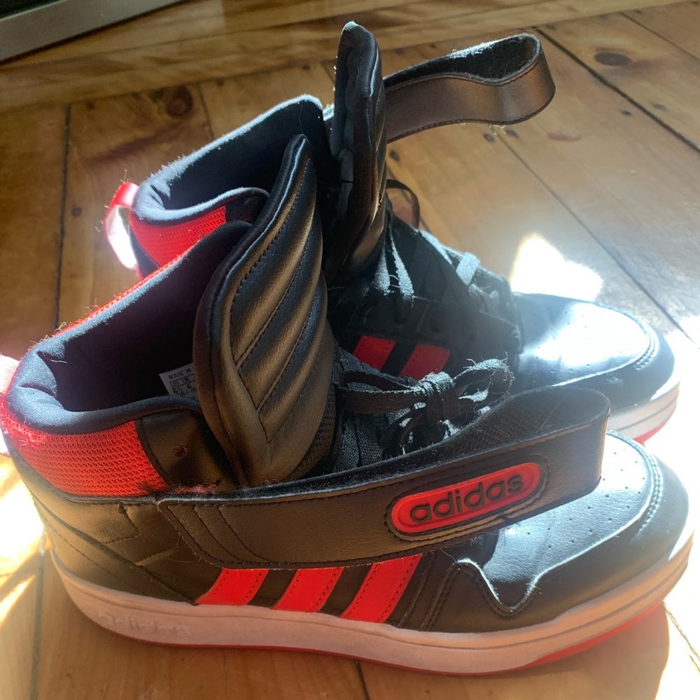 Adidas Kids Black and Red Sneakers